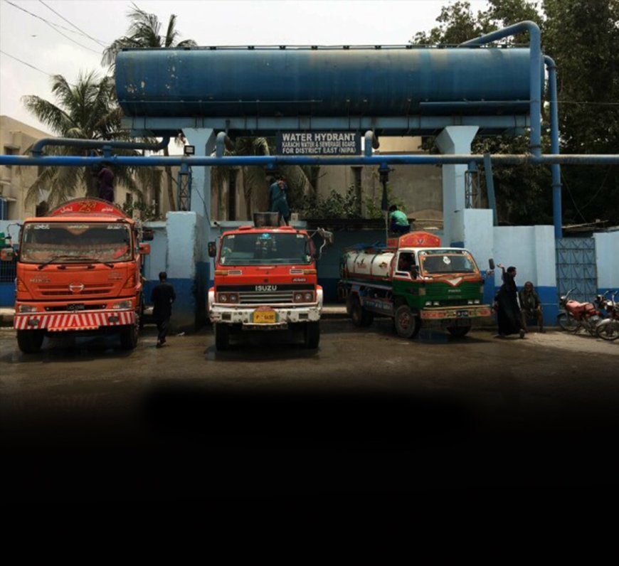 Water Shortage Continues in Karachi Despite Repair of Major Supply Line