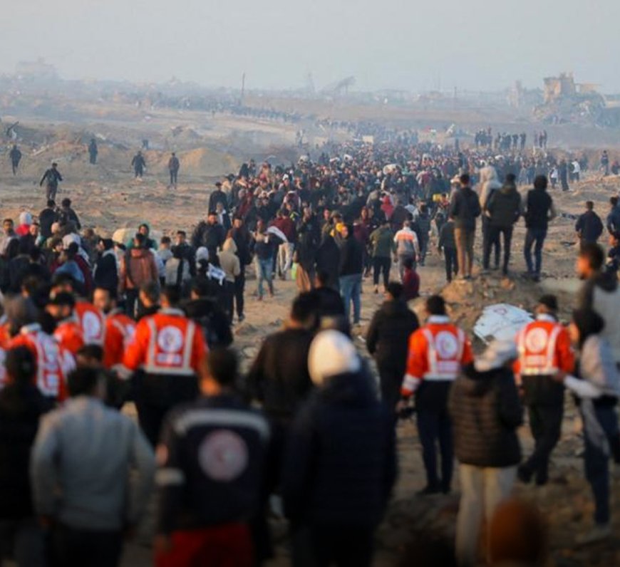 Thousands of Palestinians Return to Northern Gaza Following Ceasefire and Hostage Deal